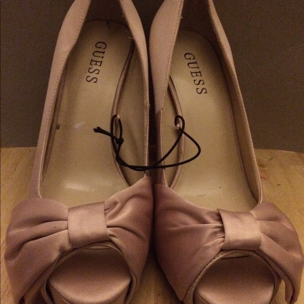 GUESS Satin Peep Toe Pumps
